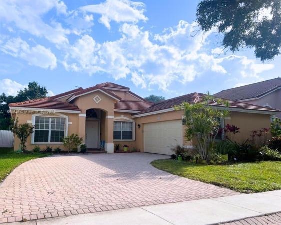 Chapel Lake Estates, 18430 NW 9th St, Pembroke Pines, Florida 33029, image 1