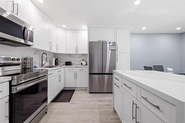 Sunset Harbour, 6498 SW 129th Ave #6498, Kendale Lakes, Florida 33183, image 3