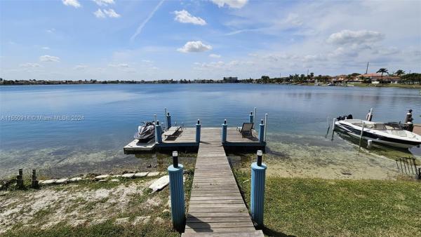 Twin Lake Shores North, 13810 SW 132nd Ave, Three Lakes, Florida 33186, image 2