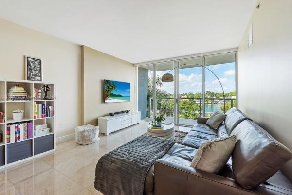 63 Nobe, 6305 Indian Creek Dr #4D, Miami Beach, Florida 33141, image 1