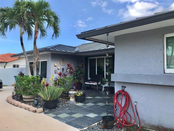 Sunset Gardens, 9310 SW 71st St, Sunset, Florida 33173, image 1