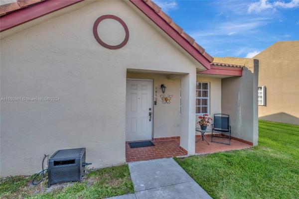Terra Lakes Villas, 6150 SW 130th Ave #1510, Kendale Lakes, Florida 33183, image 3
