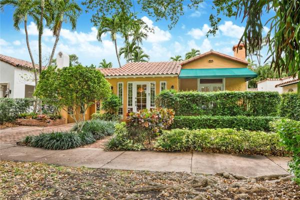 Riviera, 6904 Portillo St, Coral Gables, Florida 33146, image 2