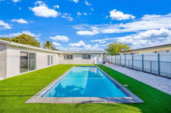 Driftwood Estates, 7830 Hope St, Hollywood, Florida 33024, image 2