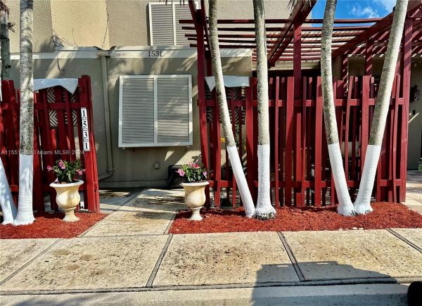 Villas West, 1531 W Fairway Rd, Pembroke Pines, Florida 33026, image 1