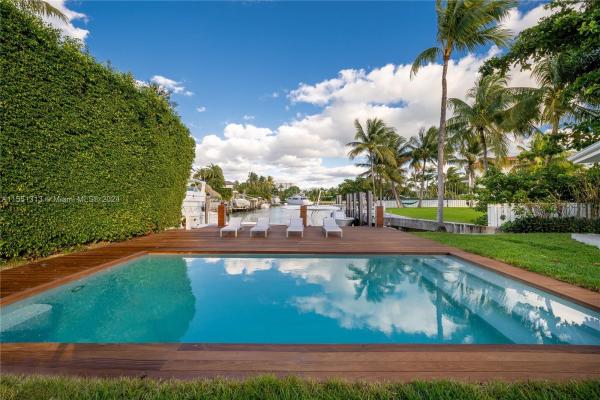 Cape Florida, 861 Harbor Dr, Key Biscayne, Florida 33149, image 1