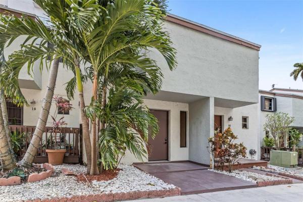 River Club Townhouse, 1901 NW S River Dr #19B, Miami, Florida 33125, image 1