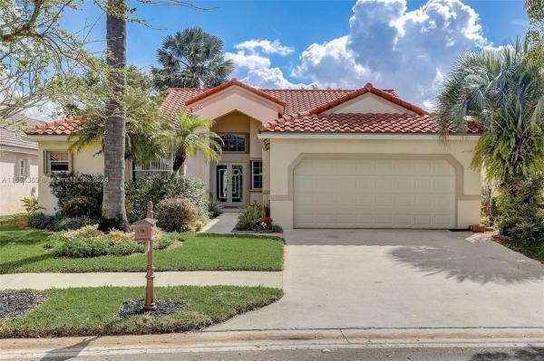 Cameron Lake, 380 Cameron Dr, Weston, Florida 33326, image 1