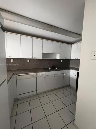 Samari Lake East, 10090 NW 80th Ct #1328, Hialeah Gardens, Florida 33016, image 1