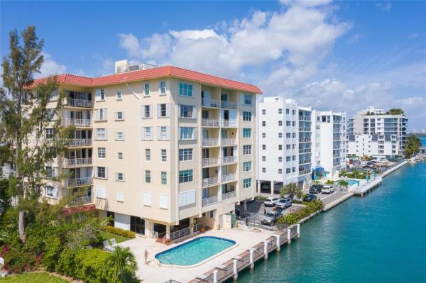 Granada, 9341 E Bay Harbor Dr #PH D, Bay Harbor Islands, Florida 33154, image 1