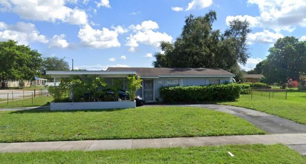 Mark Alan Manor, 18011 NW 23rd Ave, Miami Gardens, Florida 33056, image 1