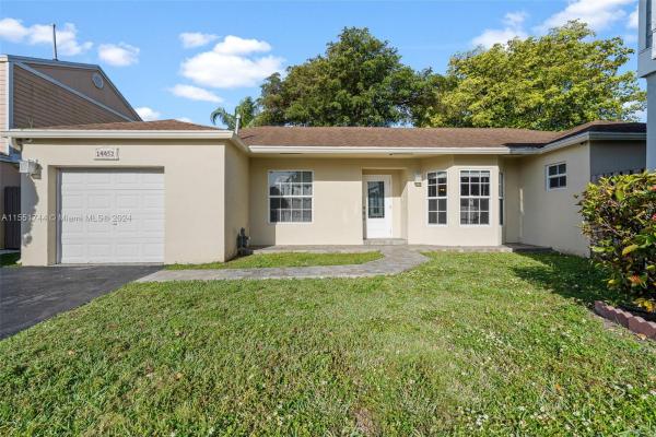 Villas Of Deerwood, 14452 SW 124th Pl, Three Lakes, Florida 33186, image 1
