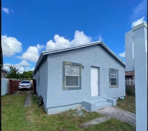 Liberty City, 1887 NW 68th St, Gladeview, Florida 33147, image 1