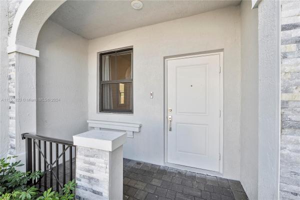 Pine Vista, 13388 SW 286th St 0, Leisure City, Florida 33033, image 3