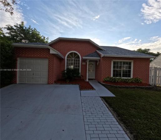 Cinnamon Place At Honeywoods, 8430 SW 12th Ct, Pembroke Pines, Florida 33025, image 1