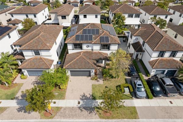 Artesa At Coco Palm Estates, 11761 SW 251st St, Princeton, Florida 33032, image 3