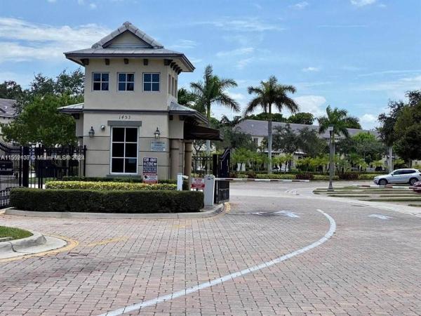 Marsh Harbour, 2008 Freeport Ln #2008, Riviera Beach, Florida 33404, image 1