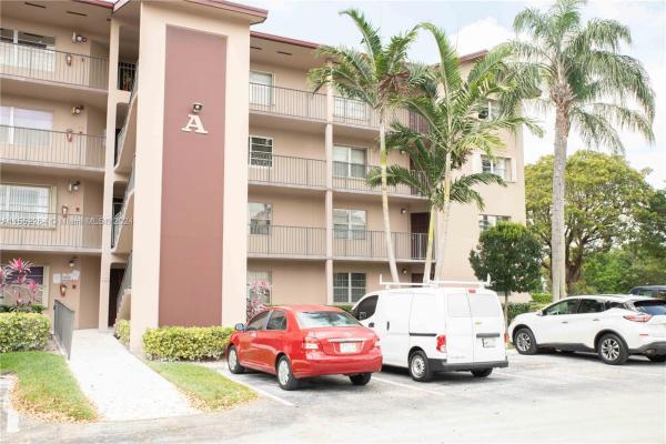 Lancaster At Century Village, 500 SW 130th Ter #304A, Pembroke Pines, Florida 33027, image 1
