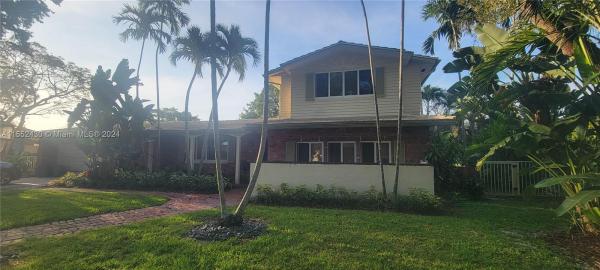 Waterway Estates, 6240 SW 15th St, Plantation, Florida 33317, image 2