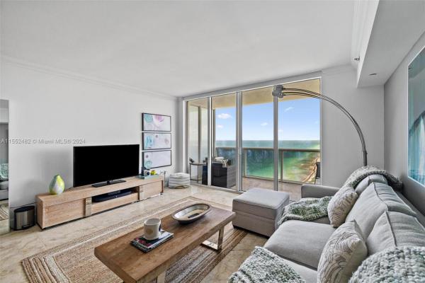 Beach Club 2, 1830 S Ocean Dr #5005, Hallandale Beach, Florida 33009, image 1