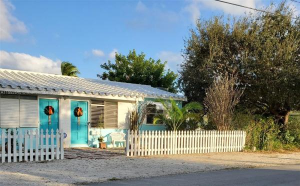 Hollywood Park, 1307 N 23rd Ave, Hollywood, Florida 33020, image 2