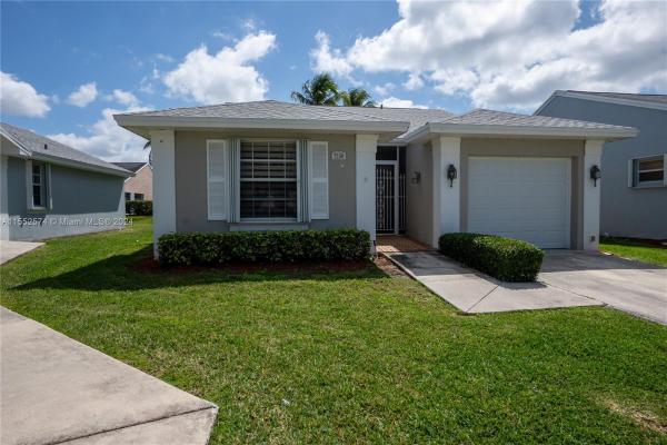 North Gate, 2230 SE 6th Ct, Homestead, Florida 33033, image 1
