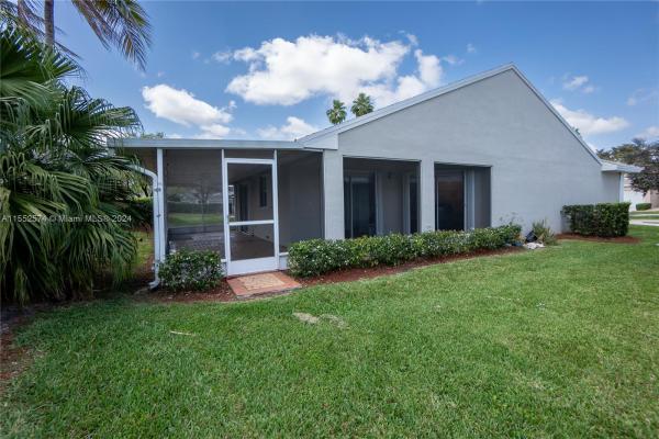 North Gate, 2230 SE 6th Ct, Homestead, Florida 33033, image 3