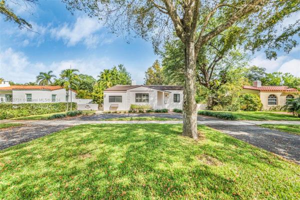 Dunnings Miami Shores, 29 NW 106th St, Miami Shores, Florida 33150, image 1