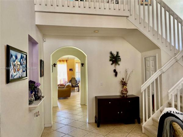 Bluewaters, 10709 SW 240th Ter, Princeton, Florida 33032, image 3