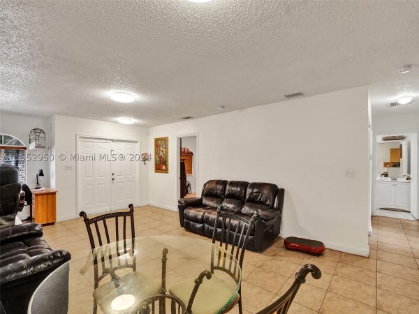 Ibis Villas At Miami Gardens, 18857 NW 85th Ct, Hialeah, Florida 33015, image 2