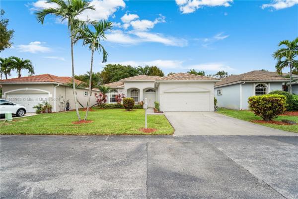 North Gate, 2395 SE 5th Ct, Homestead, Florida 33033, image 3
