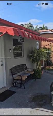 Le Jeune Manors, Miami, Florida 33125, image 1