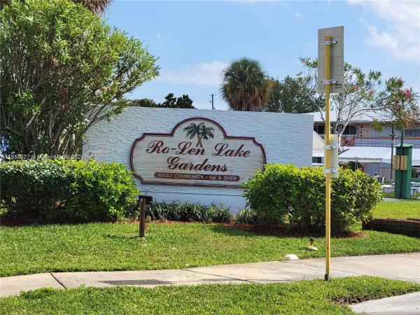 Ro-Len Lake Gardens, 815 SW 10th Ter #17V, Hallandale Beach, Florida 33009, image 1
