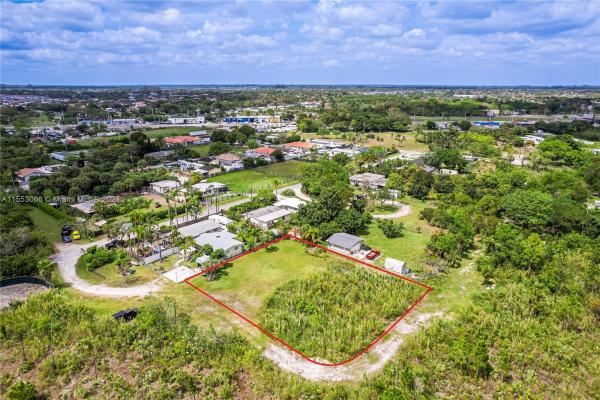 Silver Palm Park, 12243 SW 230th St, Goulds, Florida 33170, image 2
