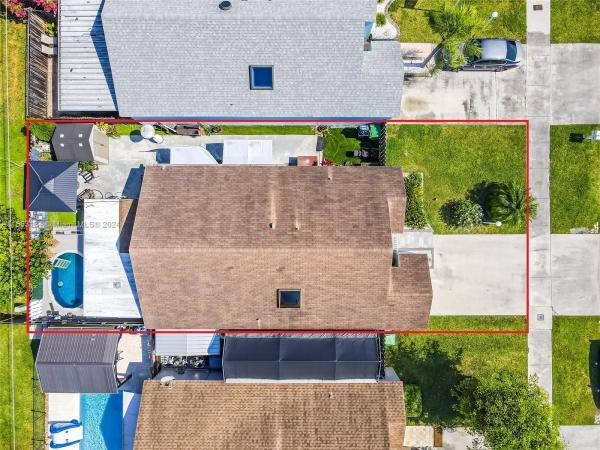 Deerwood, 14618 SW 128th Ct Rd, Three Lakes, Florida 33186, image 3