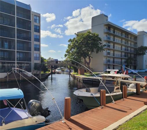 Boca Bayou, 8 Royal Palm Way #1060, Boca Raton, Florida 33432, image 2