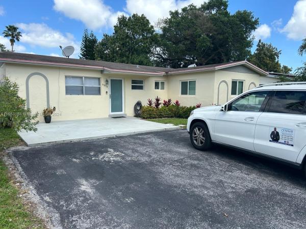 Margate Estates, 4979 SW 5th St, Margate, Florida 33068, image 1