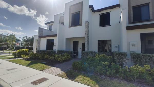 Las Ramblas At Via Ventura, 21416 NE 3rd Path #21416, Ives Estates, Florida 33179, image 1