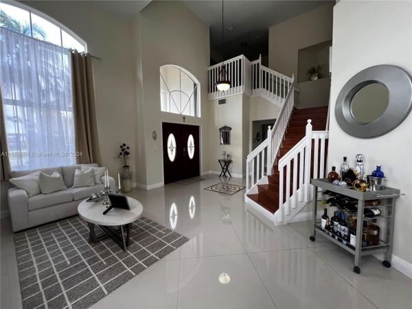 Shoma Estates, 13180 NW 7th Ter, Tamiami, Florida 33182, image 2