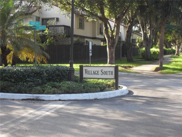 Village Homes In The Crossings, 13299 SW 112th Ter #48-3, The Crossings, Florida 33186, image 1