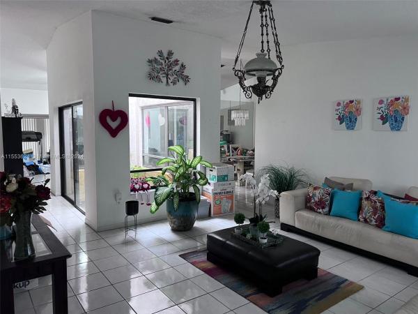 Woodfield, 10860 SW 143rd Ct, The Hammocks, Florida 33186, image 3