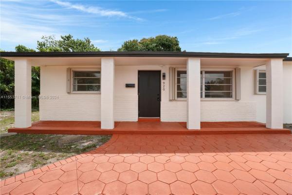 Sierra Mirada, 920 NW 201st St, Miami Gardens, Florida 33169, image 3