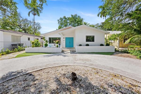 Biscayne Terrace, 880 NE 122nd St, North Miami, Florida 33161, image 3