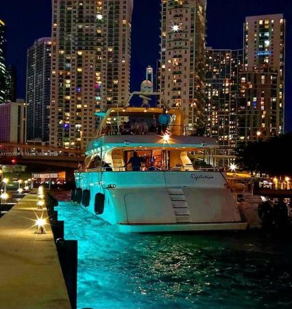 The Ivy At Riverfront, 90 SW 3rd St #1414, Miami, Florida 33130, image 2