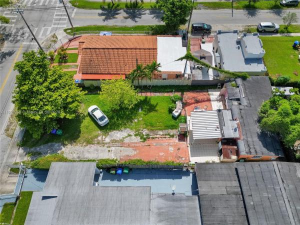 Holleman Manor, 1885 NW 32nd St, Miami, Florida 33142, image 3