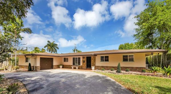 Snapper Creek Park, 8871 SW 87th St, Kendall, Florida 33173, image 1
