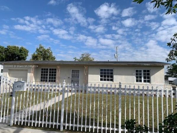 Carol City Gardens, 4021 NW 194th St, Miami Gardens, Florida 33055, image 3