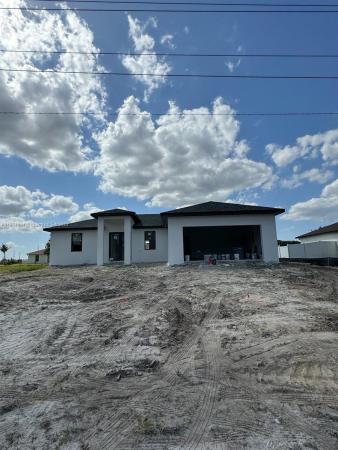 Cape Coral, 2424 NE 24th Ave, Cape Coral, Florida 33909, image 1