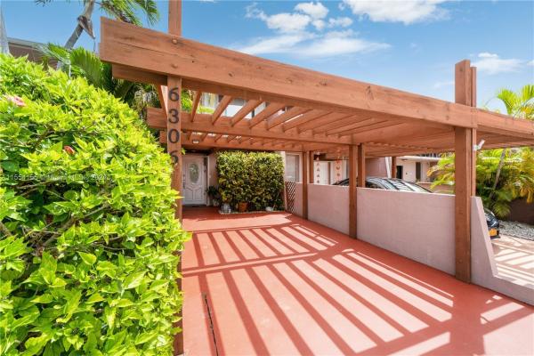 Treelane, 6306 SW 139th Ct, Kendale Lakes, Florida 33183, image 3