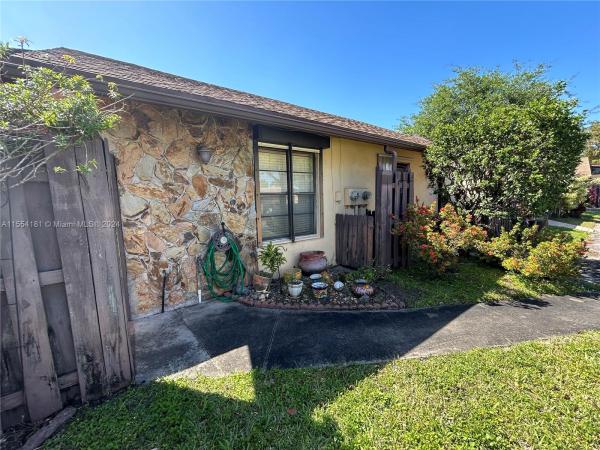 Villas At Carriage Hills, 491 Briarwood Cir #1-61, Hollywood, Florida 33024, image 1